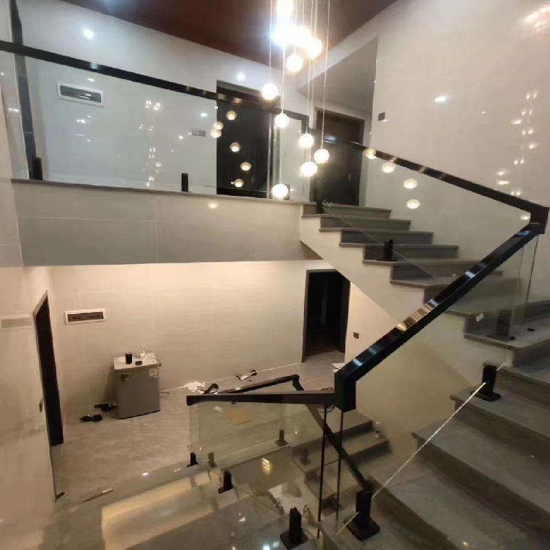 Factory OEM Customized Frameless Glass Guardrail Balustrade System Balcony /Outdoor Deck Railing/ Swimming Pool Fence for Sale