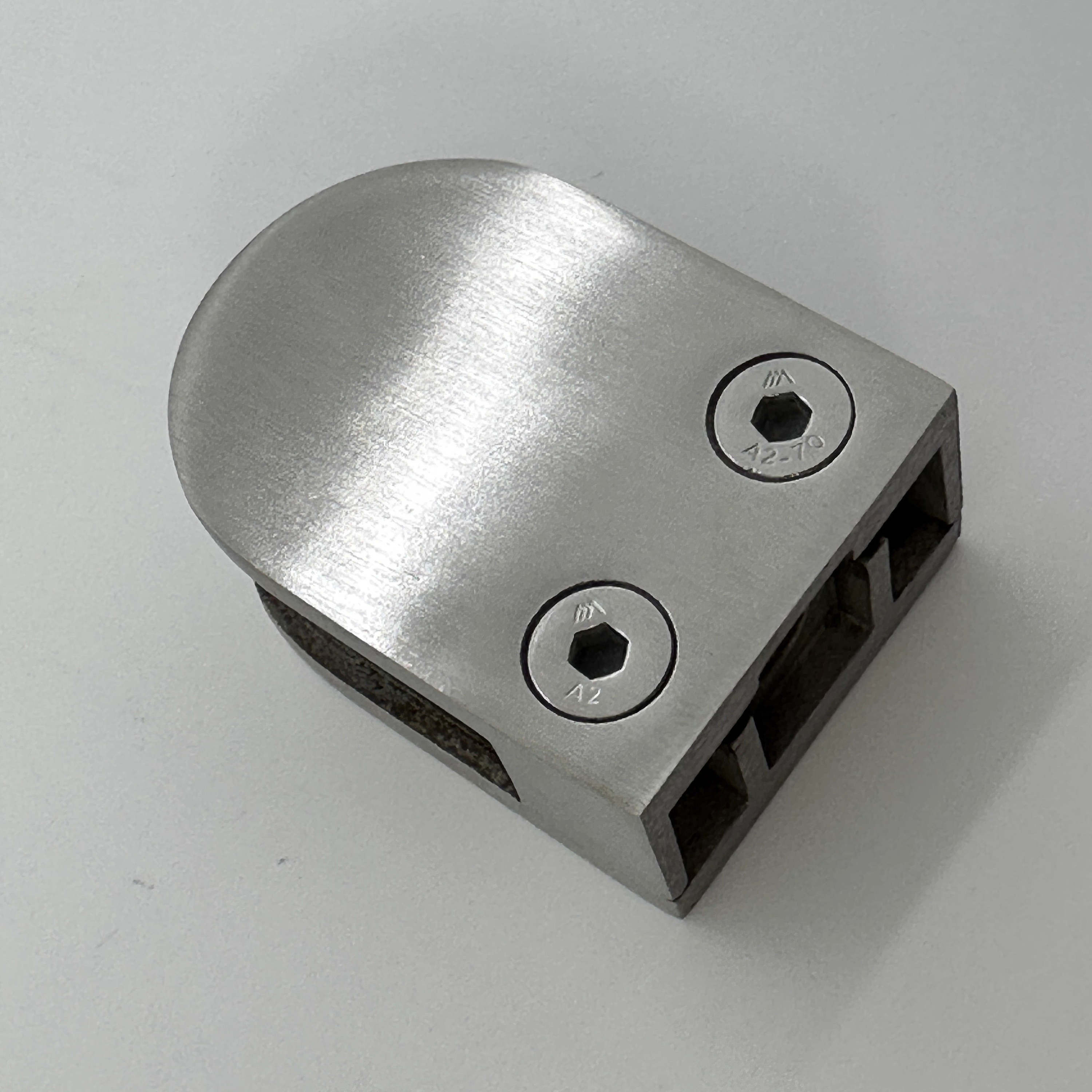 Hot Selling SUS 304 Stainless Steel U/D Shape Flat Arc Bottom Stain Brushed 8-10mm Glass Clamp