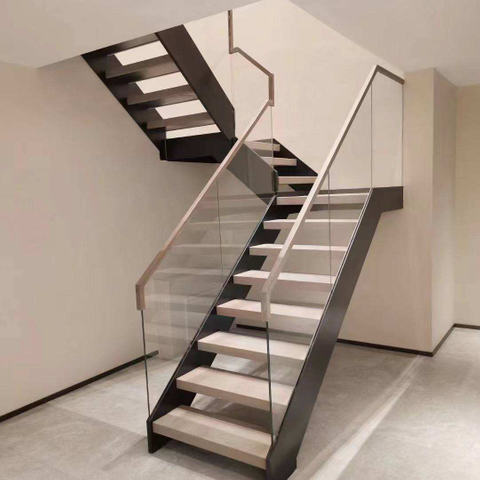 Fast Assembled Spiral Staircase Luxury Design Various Stair Treads Steel Spiral Steps