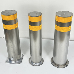 Stock Traffic Stainless Steel Zinc Coated Anti-Corrosion Guardrail Parking Bollards for Apartment & Villa